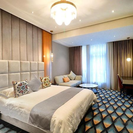 The Rumi Hotel & Residences Душанбе Экстерьер фото