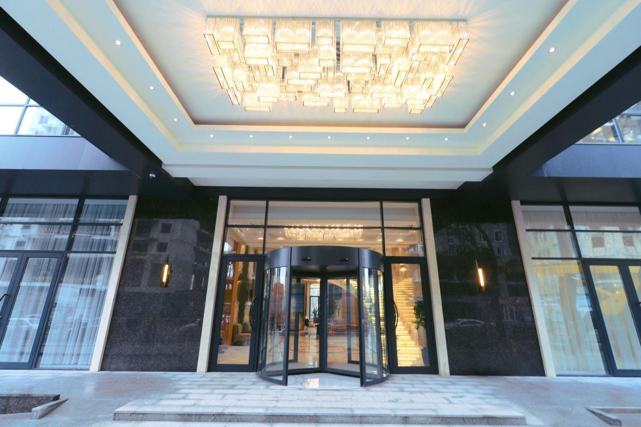 The Rumi Hotel & Residences Душанбе Экстерьер фото
