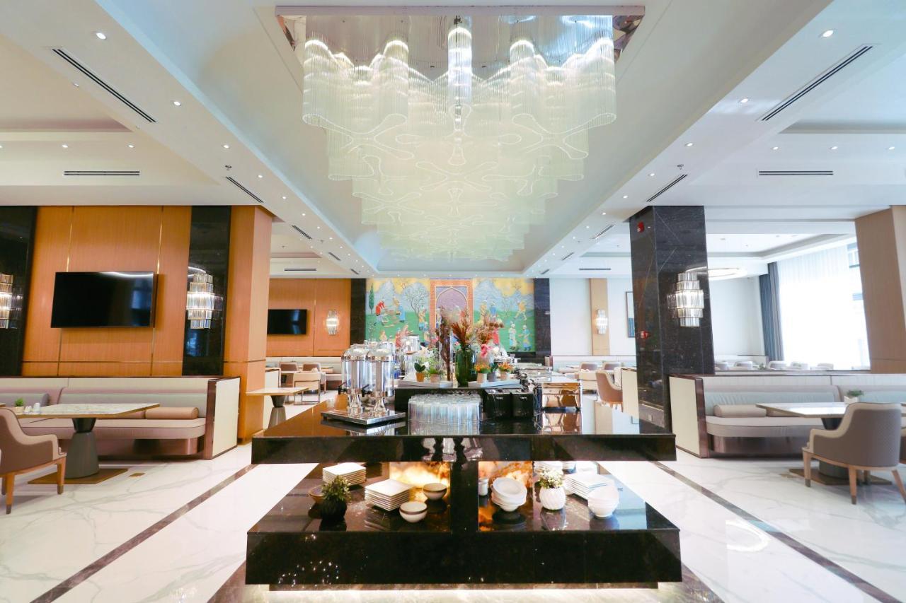 The Rumi Hotel & Residences Душанбе Экстерьер фото