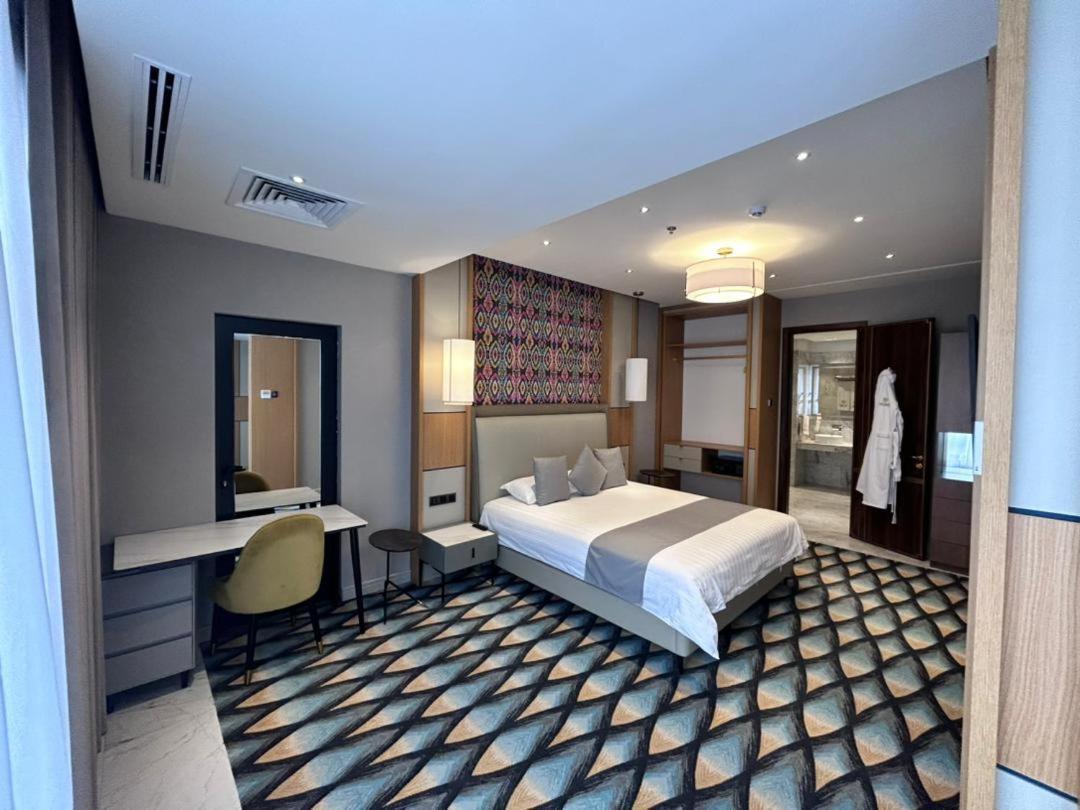 The Rumi Hotel & Residences Душанбе Экстерьер фото